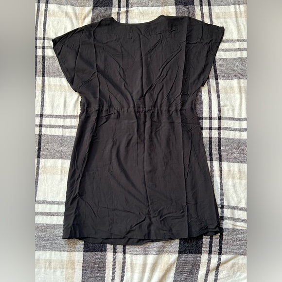 Ekouaer Dress - Picture 2 of 3